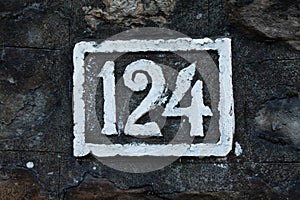 No. 124, paint wall white