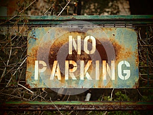 No Parking! Please )