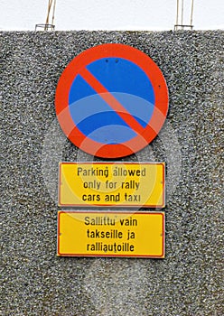 No parking sign in JÃ¤msÃ¤: Parking only permitted for taxis and rally cars