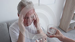 no pills man headache refusing analgesic drugs