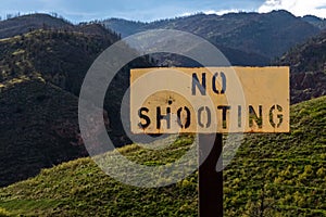 No shooting sign for guns firearms