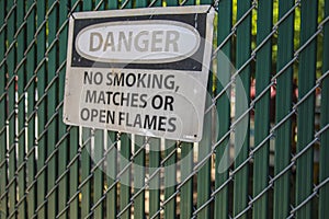 A No smoking danger warning sign
