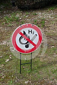 No smoking shield