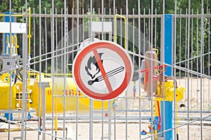 No smoking sign gas pipe