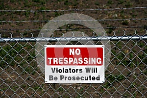 No trespassing - private