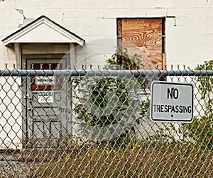 No trespassing photo