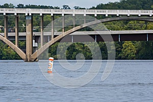 No wake idle speed buoy