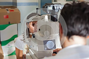 Non-mydriatic retinal camera