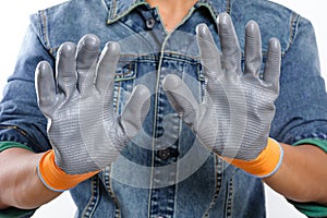 Non-slip coated gloves
