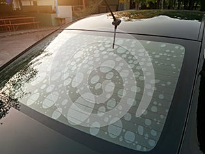 Non-standard auto-exposure glass filters cause bubbles to interfere with vision
