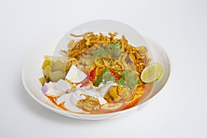 Nooddle Curry with egg