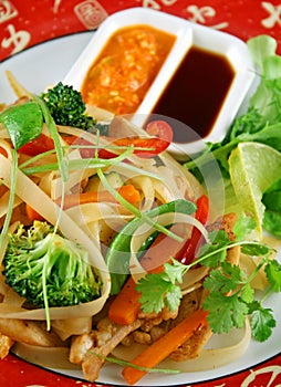 Noodle Chicken Stirfry