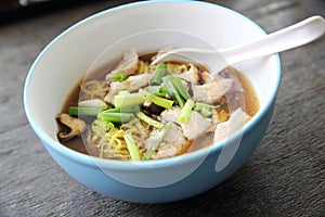Noodle with pork