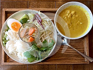 Noodles rice curry crab photo