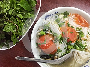 Noolde with clams (called Bun Oc) in Thai Nguyen, Vietnam