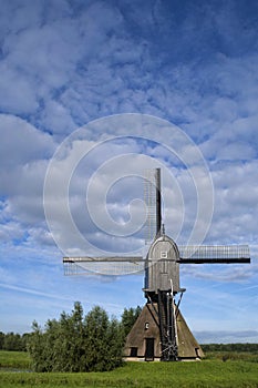 Noordeveldse mill near Dussen