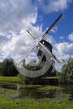 Noordeveldse windmill near Dussen