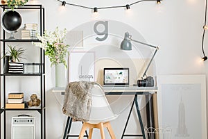 Nordic work area with fur