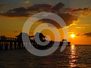 North America, USA, Florida, sunset over Naples Pier