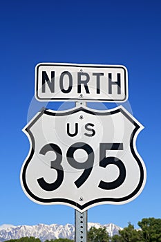 North US 395 Sign