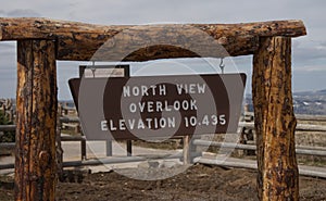 North View Overlook Sign