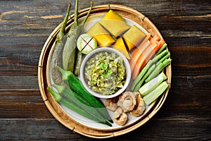 Northern Thai food, Spicy young green chili dip