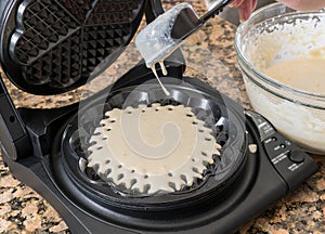 Norwegian waffle maker or iron