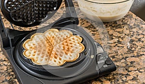 Norwegian waffle maker or iron