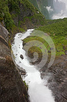 Norwegisch Wasserfall 