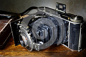 Nostalgic antique bellows camera