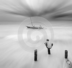 Not yet ready for the storm - preparations for the storm of fishermen on the old sailer boat