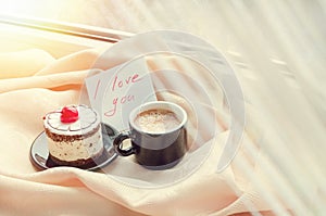 Note I love you with cup of coffee and cake