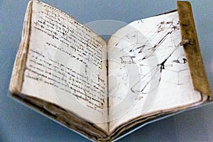 Notebook (Codex Forster I2), 1490-3, by Leonardo Da Vinci