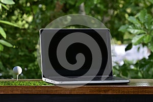 Notebook computer For working online Via internet Is a device that requires