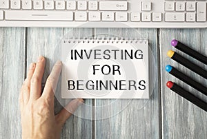 Notepad with Investing For Beginners text