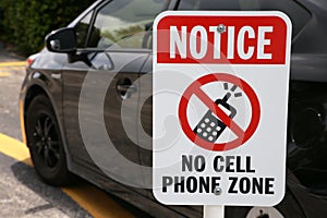 Notice No Cell Phone Zone Sign