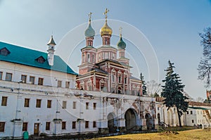 In novodevichiy monastery