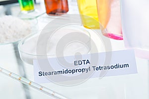 Noxious Additives In Cosmetics