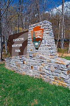 NPS Catoctin Mountain Park Sign