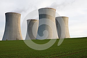 Nuclear power cooling towers