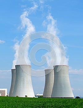 Nuclear power plant chimneys