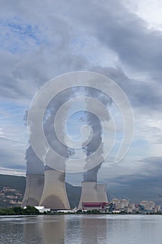 Nukleárnej elektráreň rieka, francúzsko 