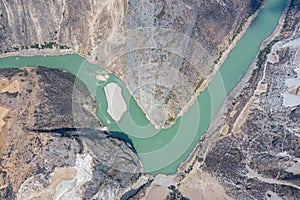 Nujiang river closeup from above