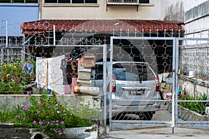 A number of unusual mailboxes of strange shapes