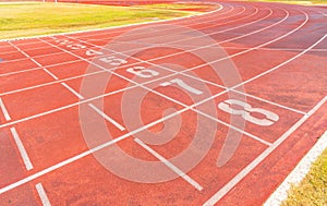 Numbers of track lanes