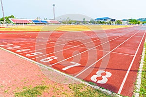Numbers of track lanes