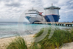 Numerous tourist leaving two cruise ships in the Grand Turk, Turks and Caicos