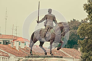 Nuno Alvares Pereira statue