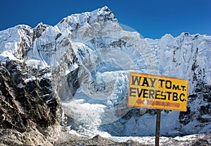 Nuptse peak near Gorak Shep village photo