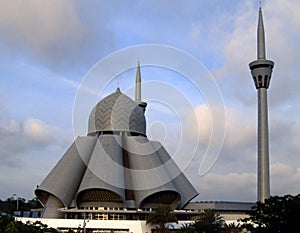 An'nur Jamek Mosque